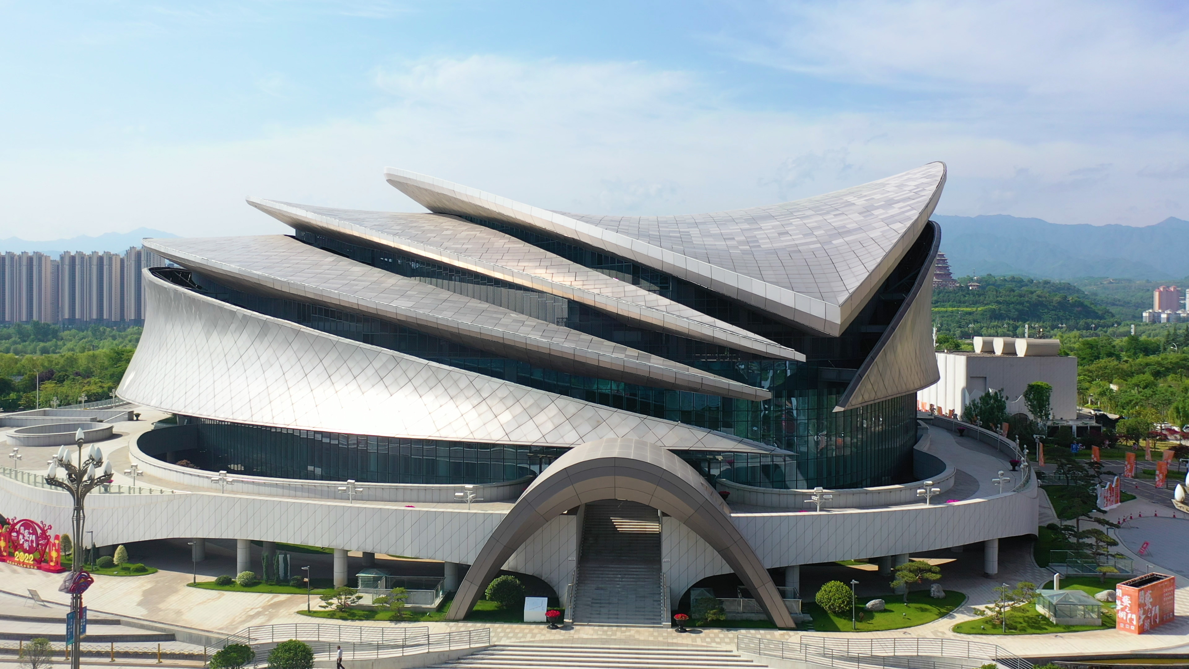 宝鸡大剧院建设工程总承包(EPC)项目 宝鸡大剧院建设工程总承包(EPC)项目
